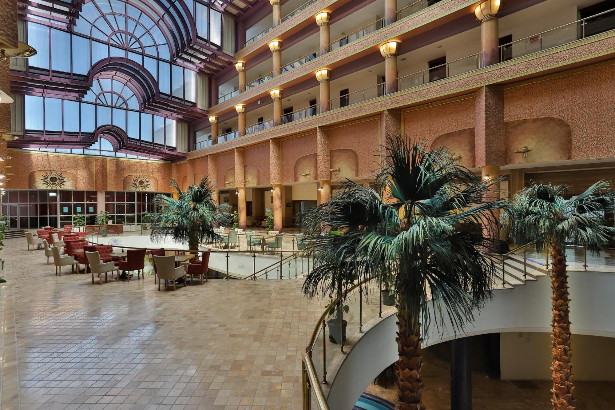 Anadolu Hotels Esenboga Thermal Exterior foto